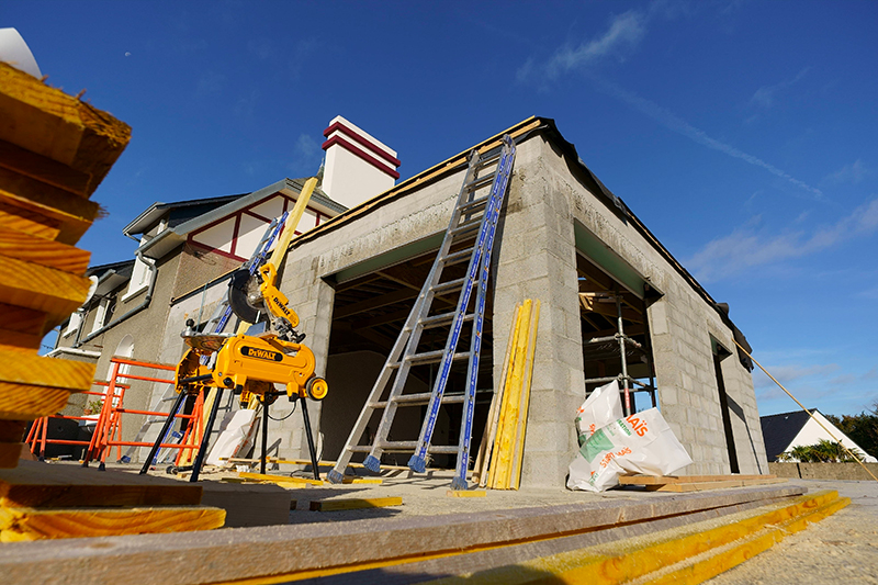 Extension d'une maison en parpaings à ploubazlanec